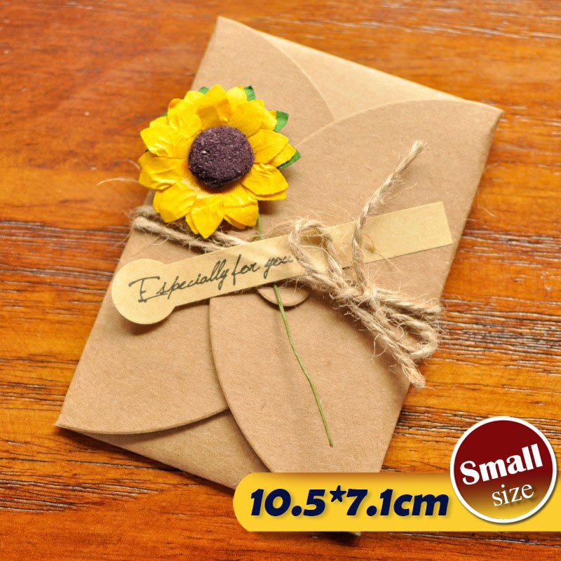 12 stk bryllupsblomst invitasjonskort kraftpapir konvolutt tørket blomsterlomme invitasjoner til fest og bryllup: Liten -c8-12 stk