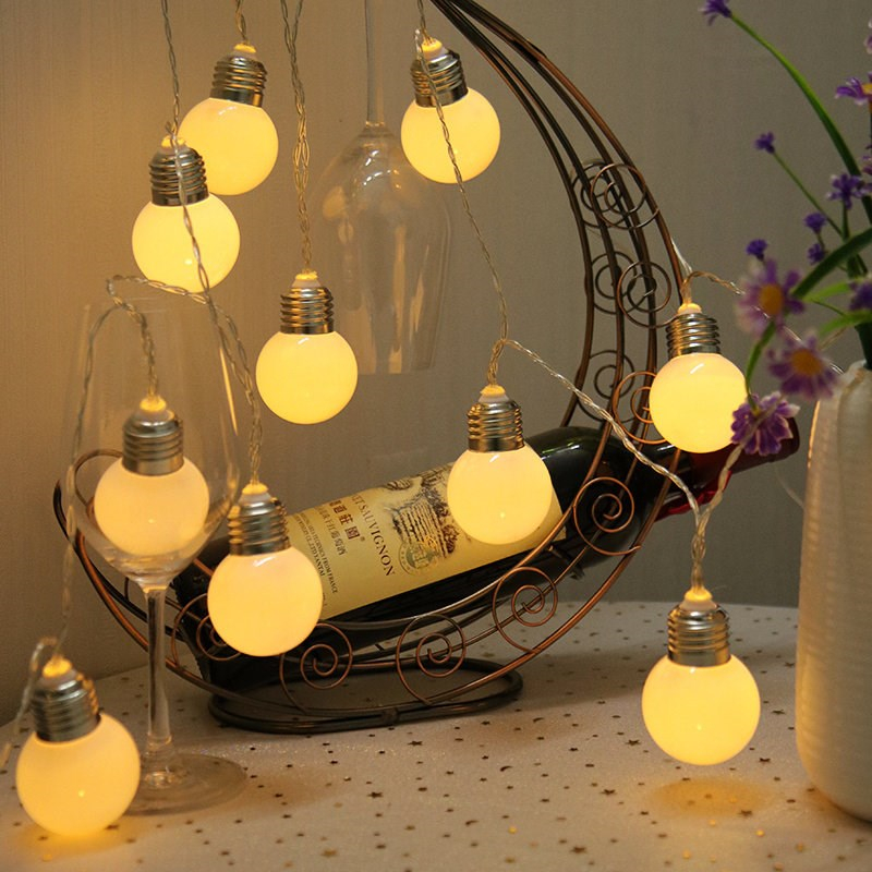 LED-Weihnachtsfee Große Glühbirne Kugelgirlande Feiertags-Lichterkette 3/6M Batteriebetriebene Dekoration für Garten / Hochzeit / Valentinstag / Weihnachten / Partydekor Neujahr 2024 Lichterkette