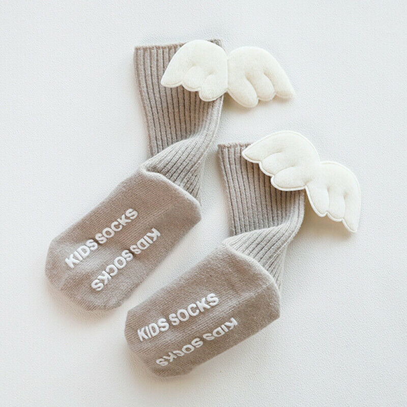 Leuke Baby Meisjes Kousen Met Vleugels Prinses Zachte Katoen Peuter Baby Meisjes Knie Hoge Lange Casual Anti Slip Kousen