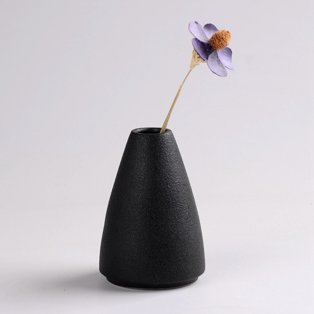 Black Ceramic Vase Modern Flower Vase Pottery Desktop Decorative Planter Pot for Home Garden Decoration