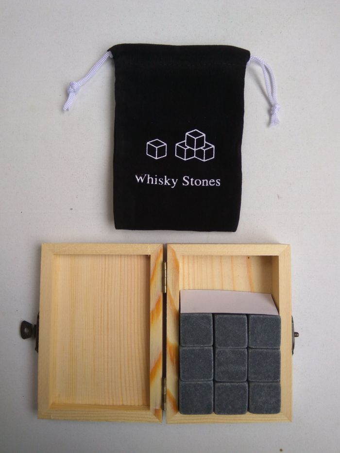3 färger 9 st / set whisky stenar med trälåda + sammet väska whisky whisky stenar sten kub sten trälåda: Grå