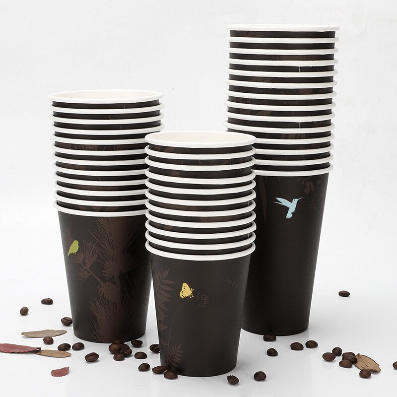 50 st engångs kaffekopp 8oz/12oz/16oz dricka juice mjölk te takeaway förpackningar muggar med lock fest bröllop favorit pappersmugg