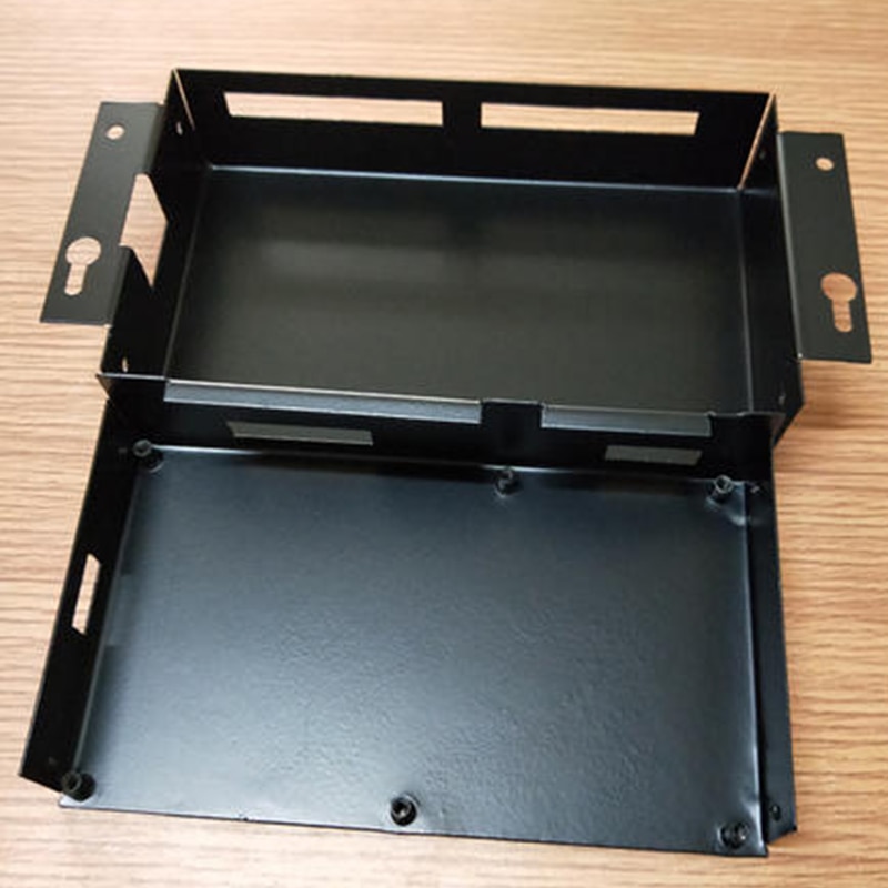 Plaatwerk Case Custom Service Stampen