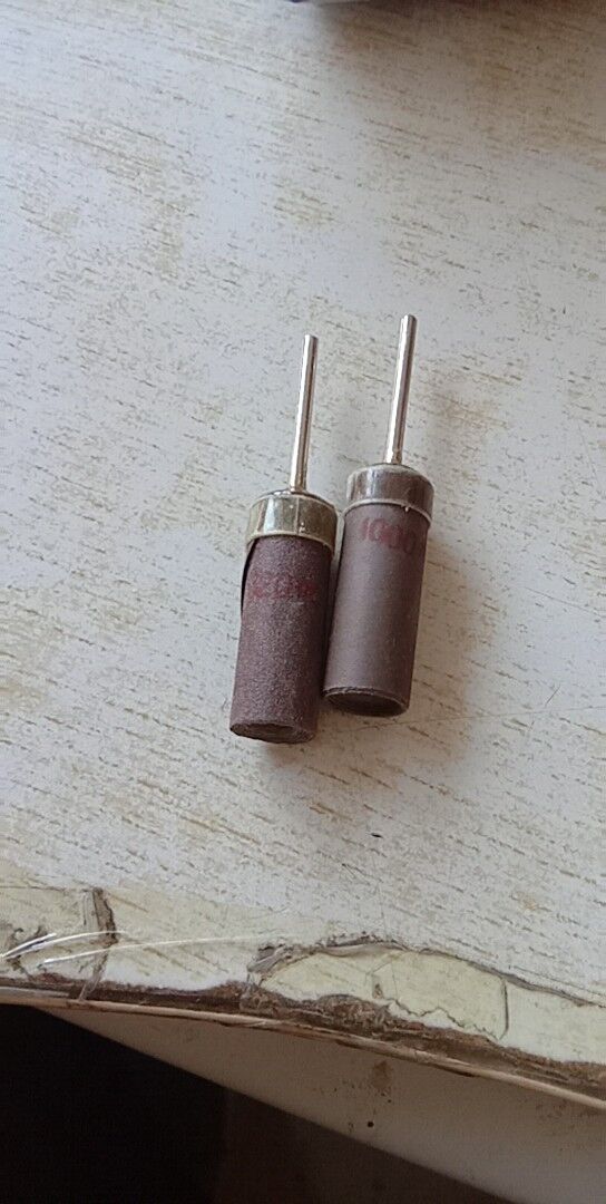 Herramienta de papel de 2,35mm, 1 Uds., correa de lijado, papel de lija, bandas de pulido, rueda, accesorios de taladro eléctrico con rueda de mandril, arena