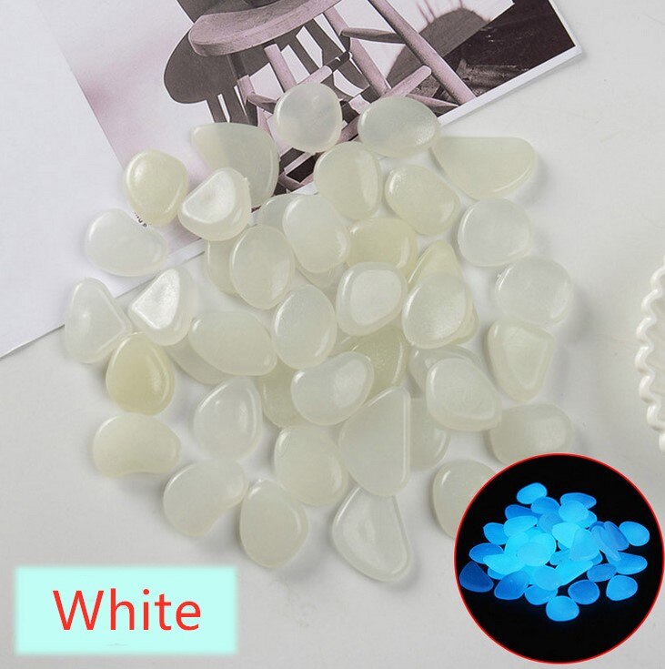 Pedras coloridas que brilham no escuro, pedrinhas luminosas para decoração de jardim, áreas externas, aquários, pedrinhas para decoração, 50 peças: White