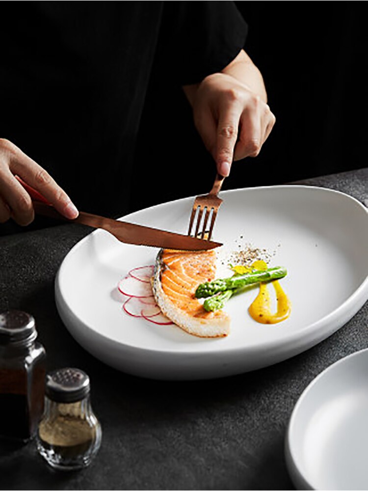 Modern Oval Ceramic Dinner Plate Household Simple Tableware Set Steak Barbecue Plate Table Decoration Kitchen Utensils Porcelain