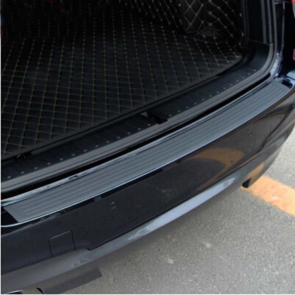 Car Rear Bumper Protector sticker Case For Volvo S40 S60 S80 S90 S40 XC60 XC90 V40 V60 V90 C30 XC40 XC70 V70