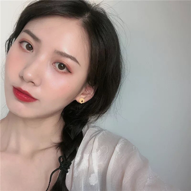 Koreaanse Stijl Leuke Daisy Flower Stud Oorbellen Voor Vrouwen Zomer Verse Bloemen Oorbellen Sieraden Femme Brincos Sieraden