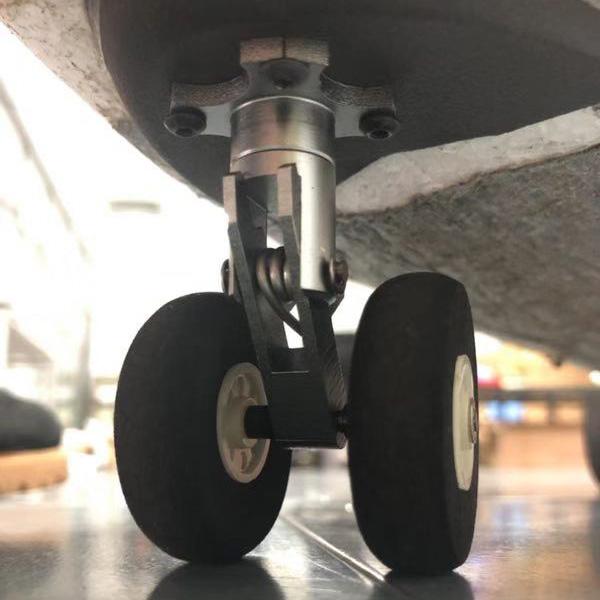LANDING GEARS FOR MINI CROSSWIND 1600 PLANE