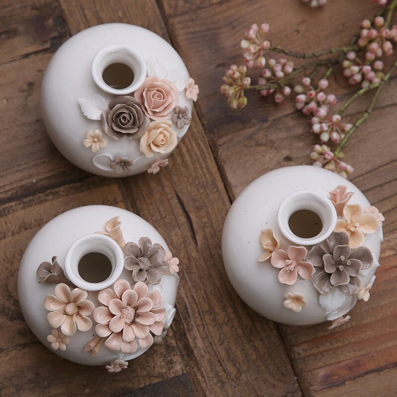 Handmade Art Collectibles Ceramic Flower Vases Small Porcelain Ornaments For Home Tabletop Kitchen Bathroom Vanity Decorations