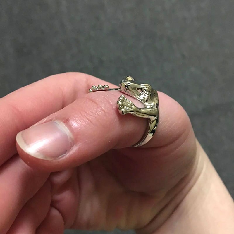 Übertrieben Umarmung-Stil Kleiner Frosch Persönlichkeit Einstellbare Ring Edlen Schmuck Für Frauen Party Elegante Zubehör