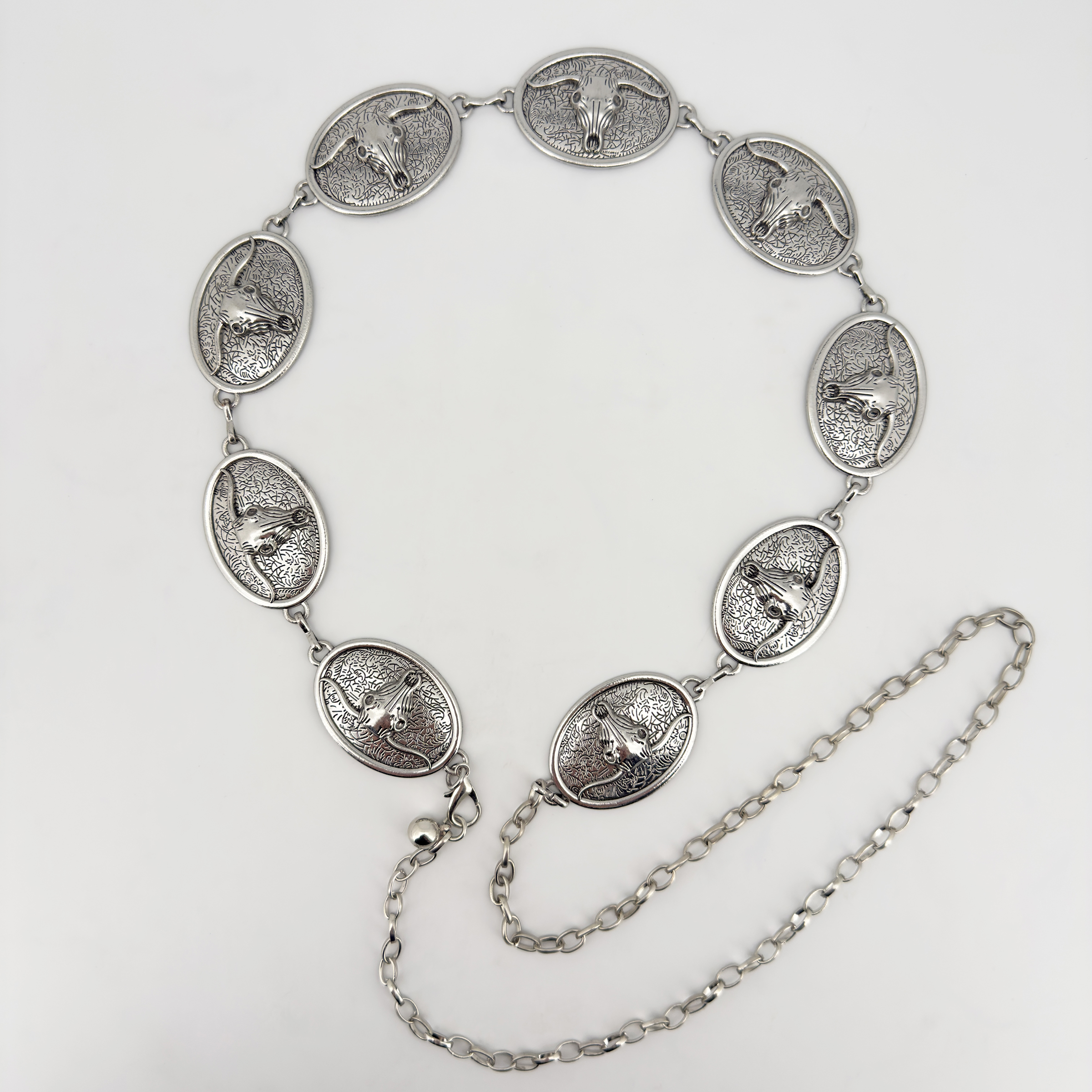 Retro vintage dansfeest diner ovale rok met stierenkop reliëf veelzijdige dameskleding hoogwaardige accessoires: Zilver