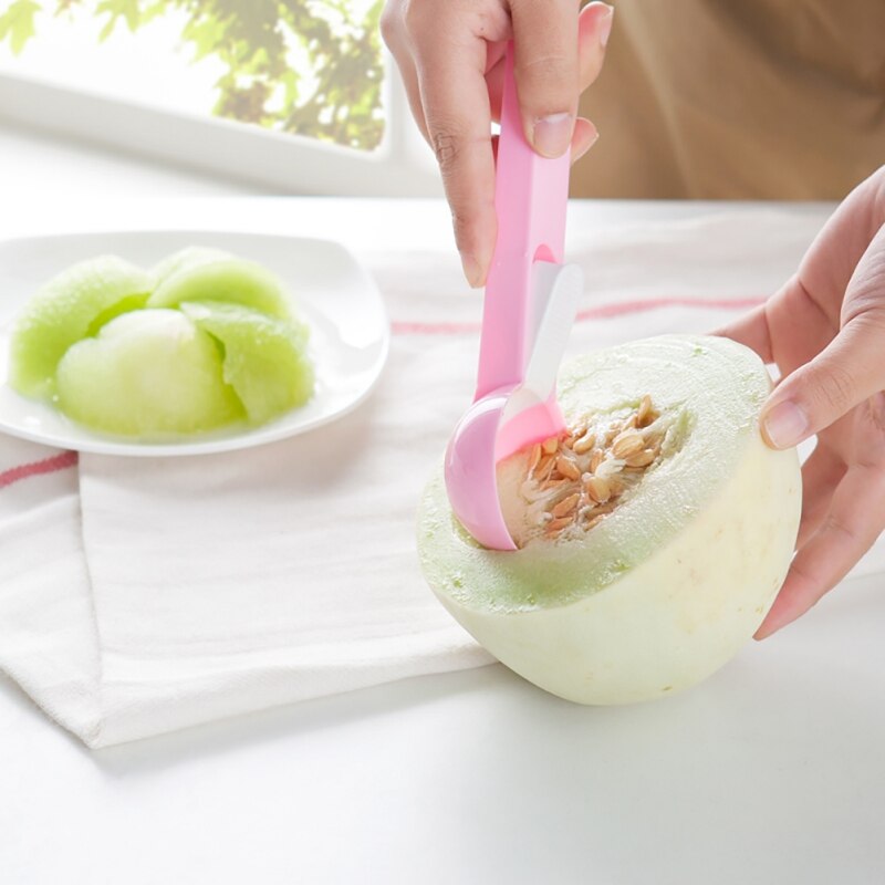 Plastic Ice Cream Scoop With Release Button Watermelon Frozen Yogurt-Sorbet Jelly And Fruit Digging Spherical Shape Scoop