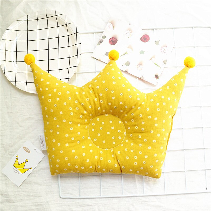 Cotton Cloud Shape Baby Sleeping Head Positioner Pillow Embroidery Newborn Stroller Pram Cushion 0-1Year: yellow crown