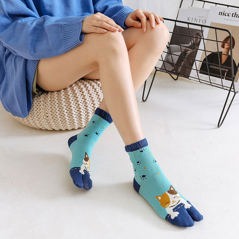 Tongs Kimono en coton à deux orteils pour femmes, chaussettes de sandales Tabi, chaussettes à orteils fendus, Tube central Animal de dessin animé