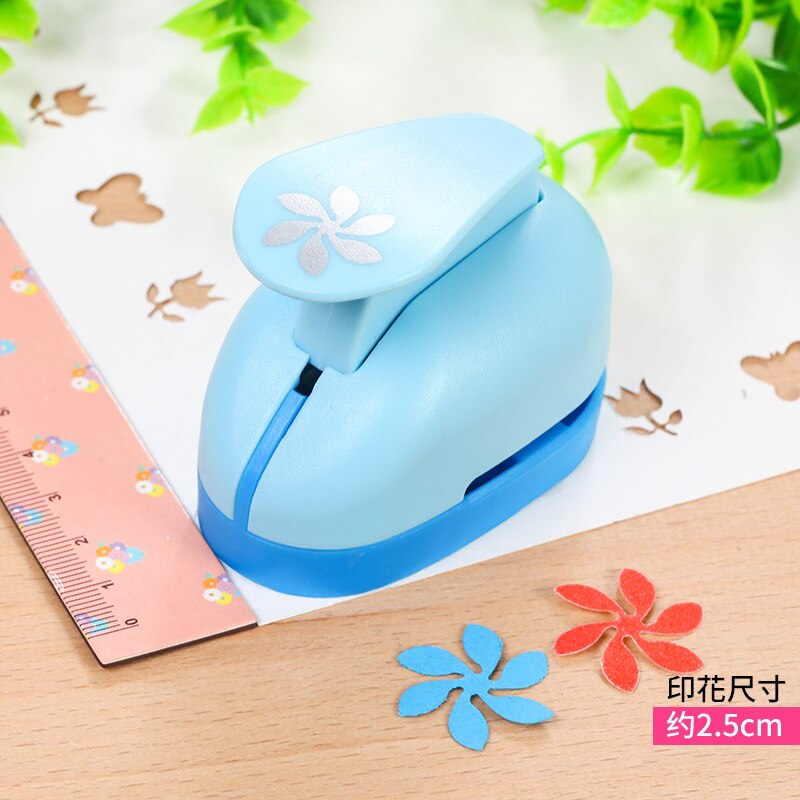 1pcs 2.5cm/1.5cm Mini Paper Punch for DIY Card Punch Device Engraving Cutter Machine Handmade Materials for Kindergarten: 2.5cm six petal flow