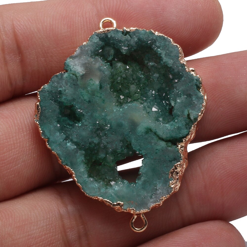 Conectores de colgante de ágatas Druzy Natural, conectores de doble agujero chapados en oro Irregular para fabricación de joyas DIY: Green / 40-45mm