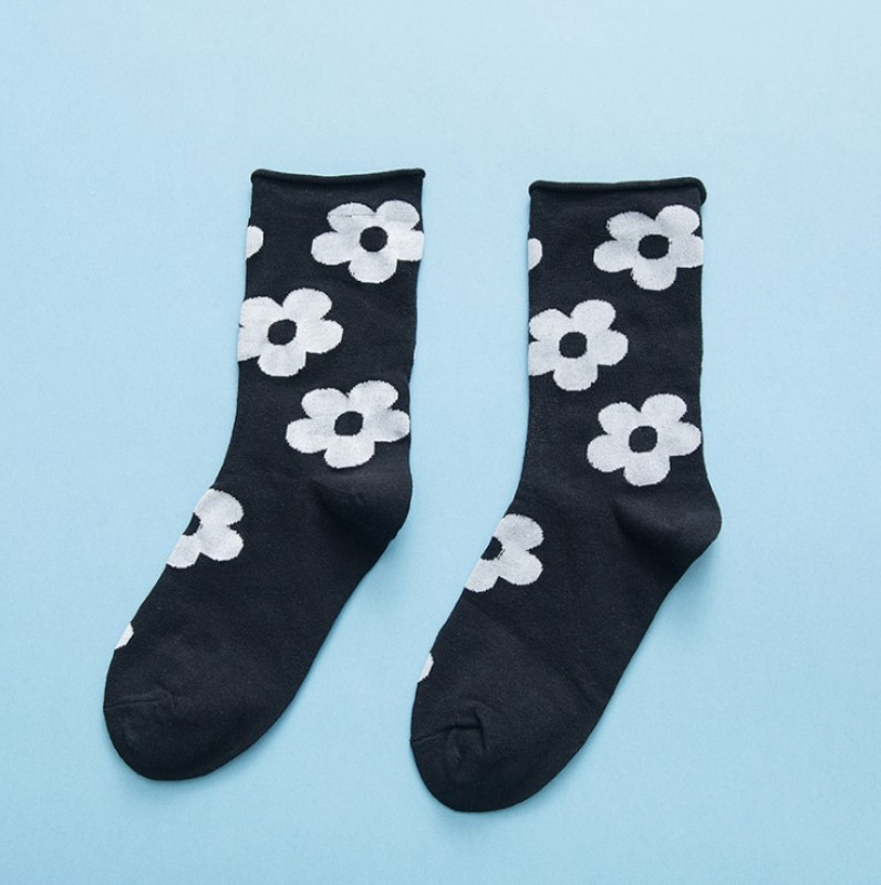 Japanese Korean Style Cartoon Flower Cute Socks Women Streetwear Skate Harajuku Kawaii Socks Autumn 38: SKY BLUE