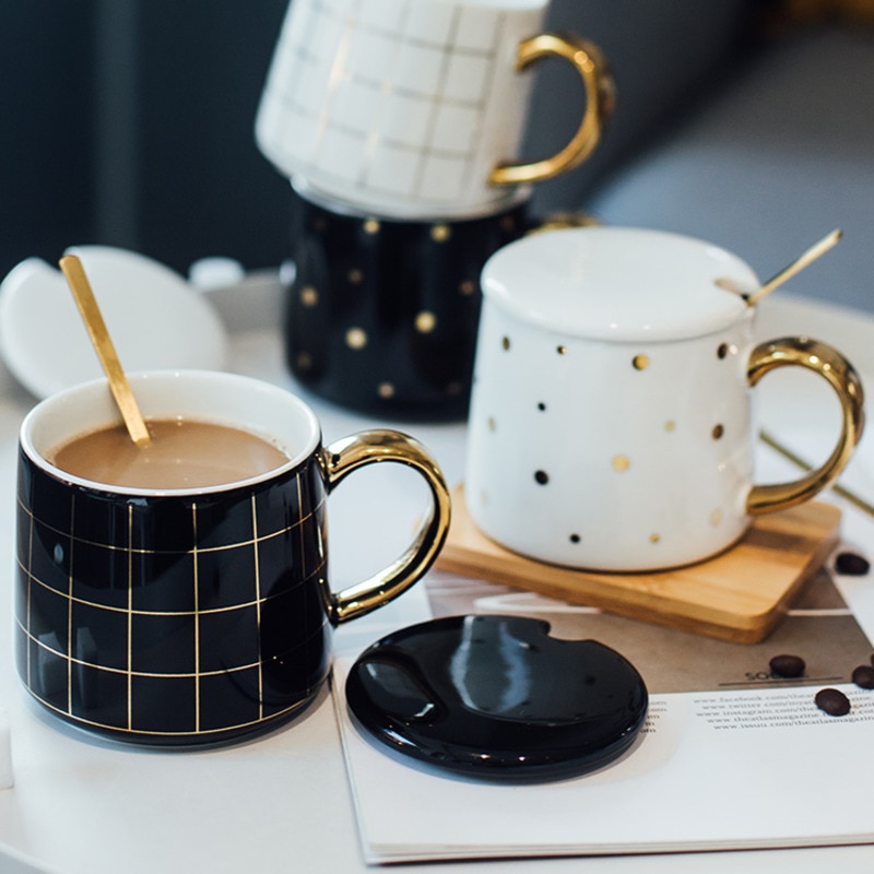 Taza de café de lujo con estampado de lunares a cuadros, geométrica, de cerámica, para desayuno, taza de leche y agua, creativos para parejas