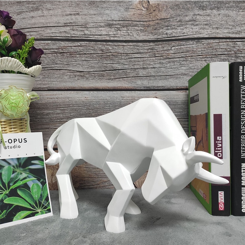 Bullfighting Statue Crafts Modern Nordic Geometric Sculpture Resin Decoration For Home Living Room Entrance Animal Ornament