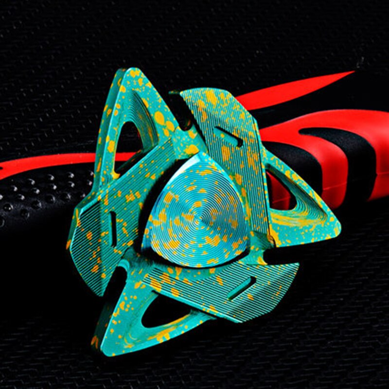 Luce luminosa di Metallo Colorati Fidget Spinner Mano Top Spinners Bagliore Nel Buio Luce Della Barretta di Alleviare Lo Stress Mano Spinner Giocattoli: Camouflage-C