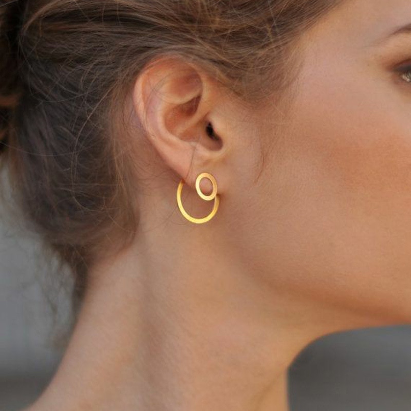 Eenvoudige Mode Persoonlijkheid Na Earring Insert Ronde Gat Cirkel Oorbellen Selling Vrouwen Accessoires Oorbellen Voor Vrouwen