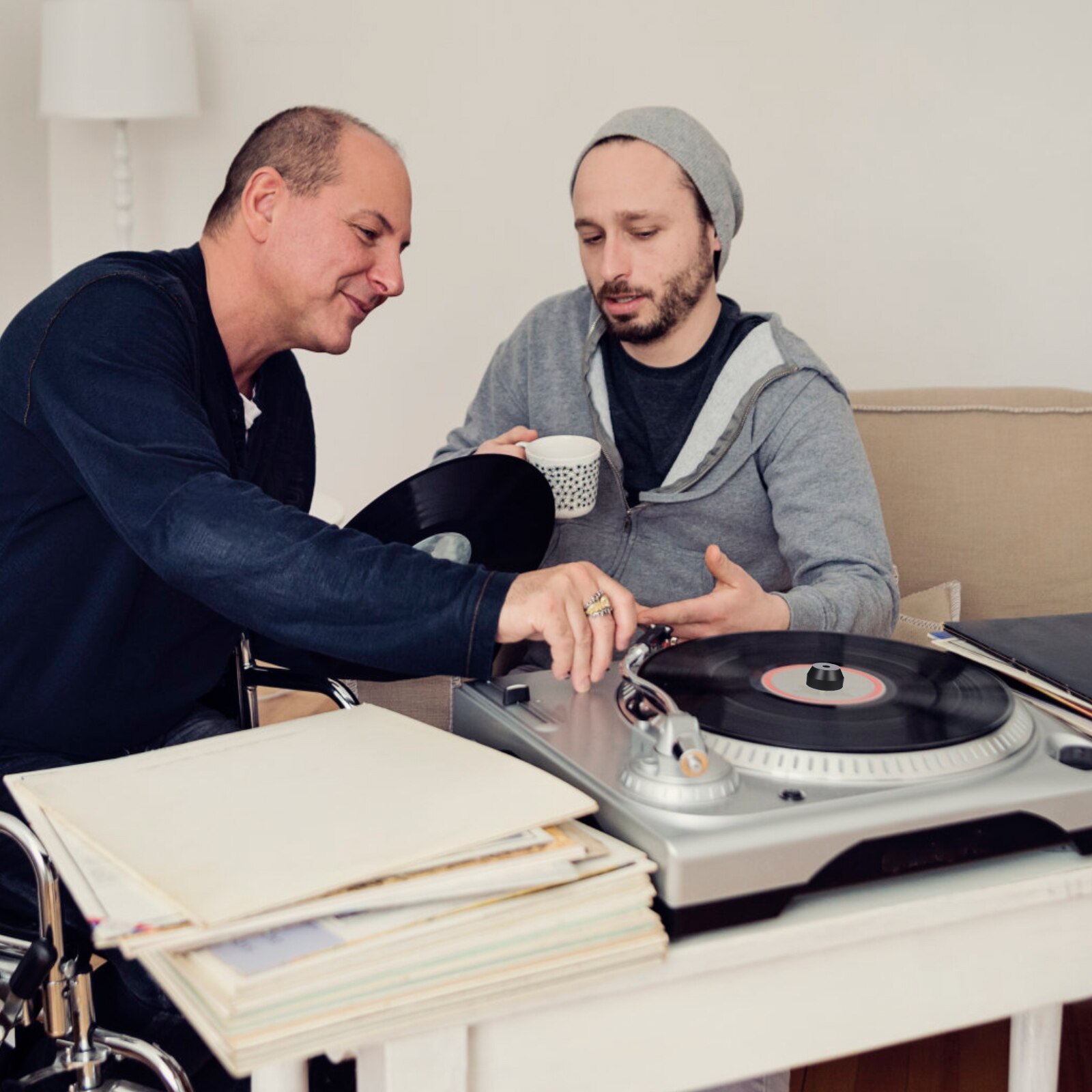 Aluminum 45 RPM Adapter 7 inch Record Player Adapter Dome Turntable Accessory