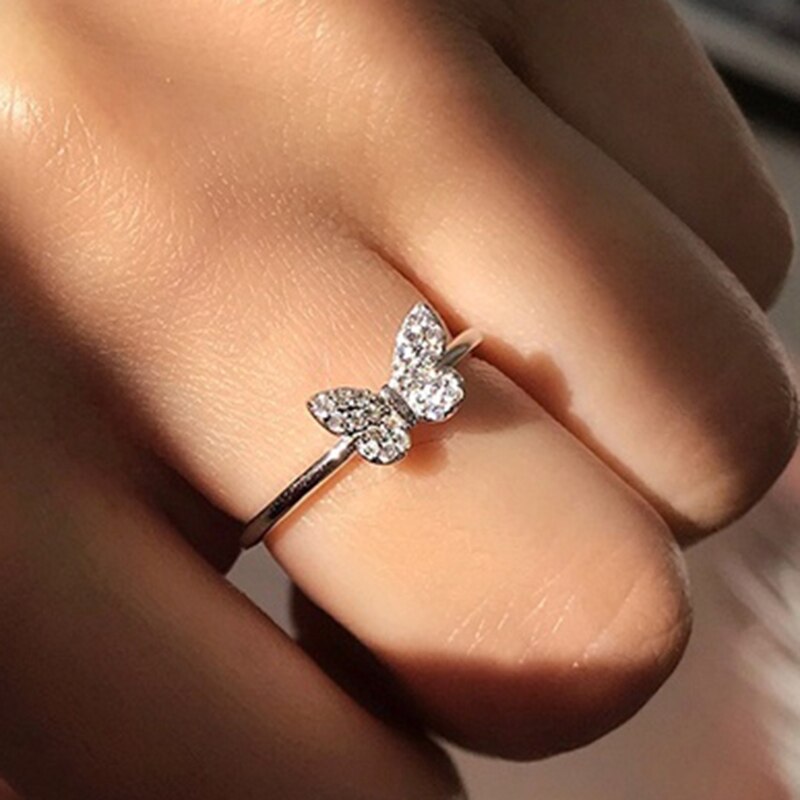 Strass Ringe Für Frauen Bunte Silber Farbe Schmetterling Modellierung Engagement Ring Liebhaber Hochzeit Schmuck 40Z138