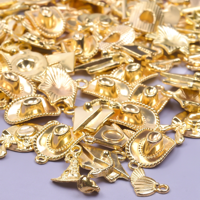 Mélange de breloques vintage pour bijoux, style, soleil, lune, chapeau, masque, notes de musique, ciseaux, araignée, outils de réparation, couverts, pendentif, bricolage, exécutif: MARRON
