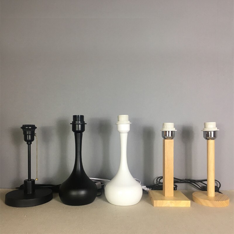 Support de lampe de Table en bois massif socle noir et blanc E27 support de lampe salon chambre chevet moderne Simple paquet de lampe de Table