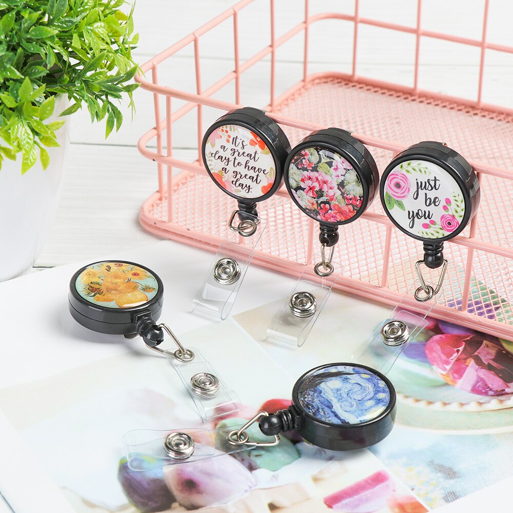 Retractable Nurse Badge Reel Clip Flower Pattern IC Name Card Badge Holder Nurse ID Name Card Unisex