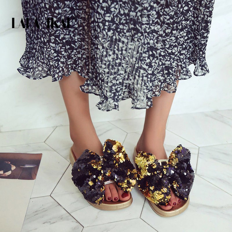LALA IKAI femmes été pantoufles bout ouvert Bling grand noeud noeud tongs talons plats plage intérieur maison dames pantoufles XWA11118-4