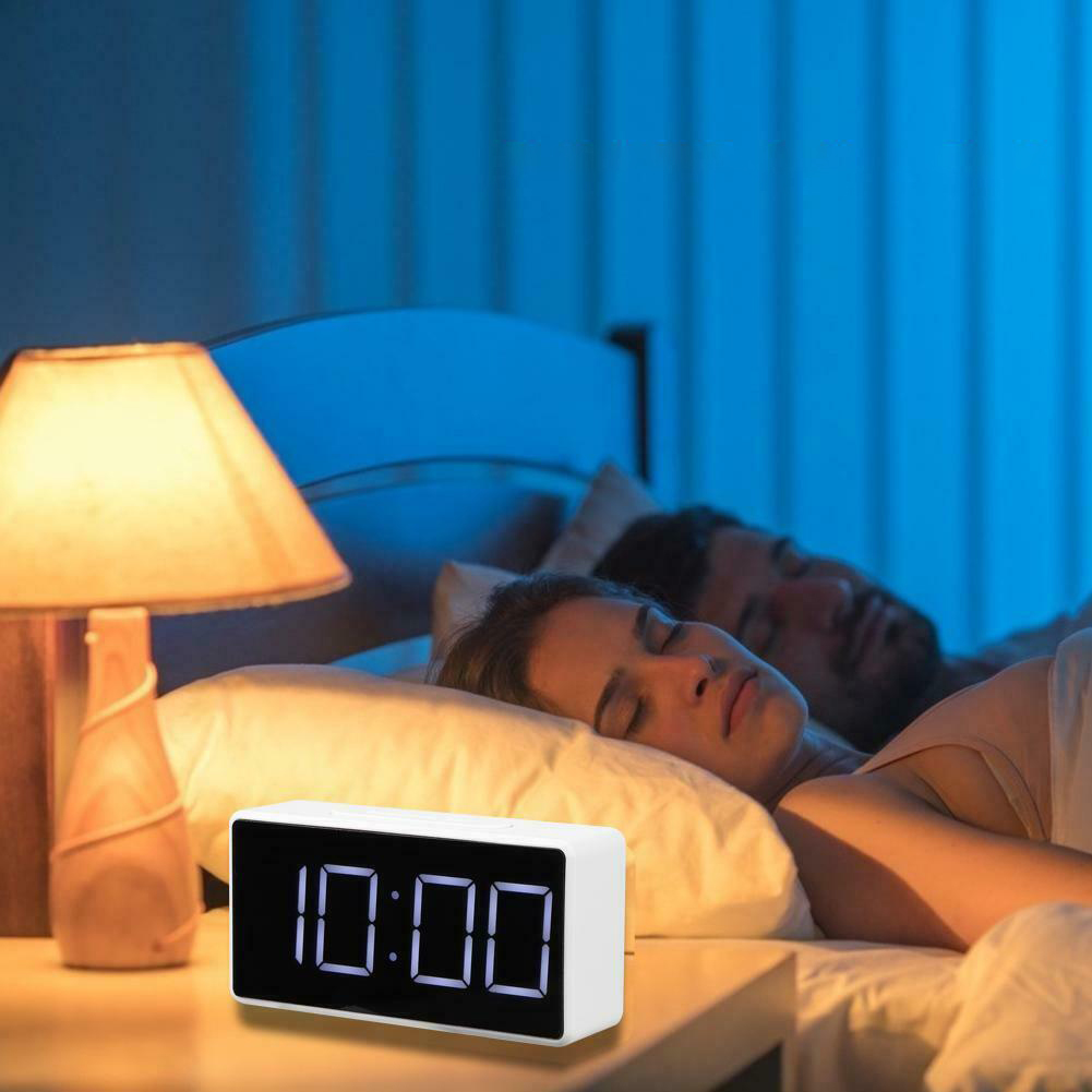 Gästehaus LED Küche Wohnzimmer Temperatur Anzeige Digital Wecker Tisch oben Kunststoff USB angetrieben Studenten Schlafzimmer Schlummern