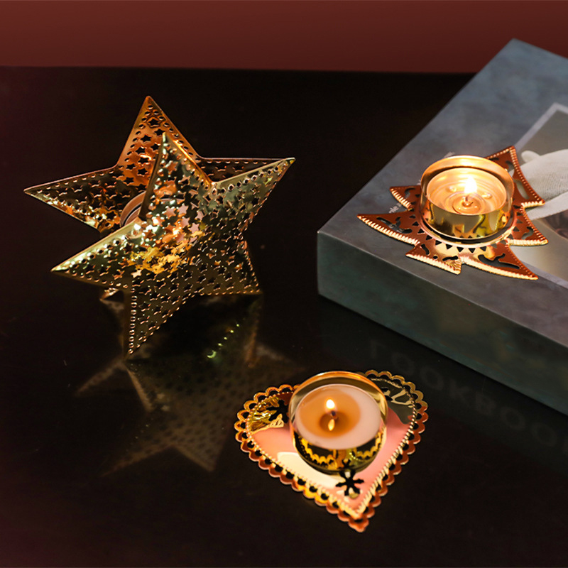 Goldener, bezaubernder, ausgehöhlter Stern-Kerzenhalter, Weihnachtsbaum, Metall-Kerzenständer, Candlelight-Dinner, Weihnachtsatmosphäre, Dekoration