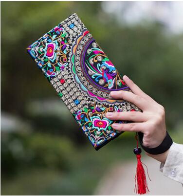 Heißer Preis-förderung Neueste Bestickte Brieftasche Geldbörse handgefertigt Ethnischen Blumen Stickerei Frauen Lange Brieftasche Schild Kupplung Handtasche