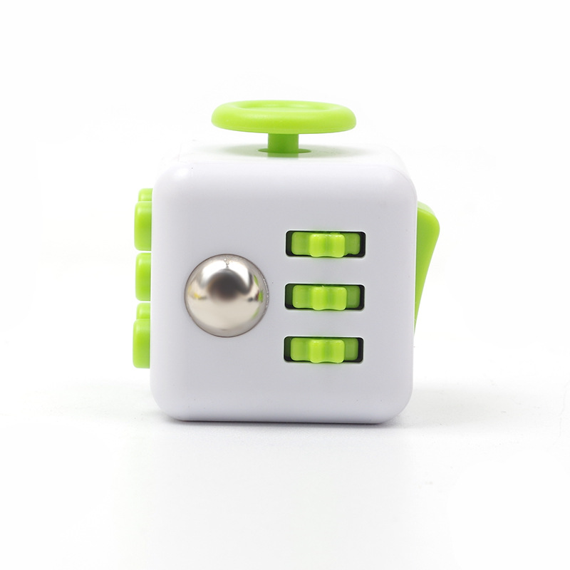 Decompression Dice Decompression Ring Cube Relieves Stress and Anxiety Cube for Children and Adults: Green  white