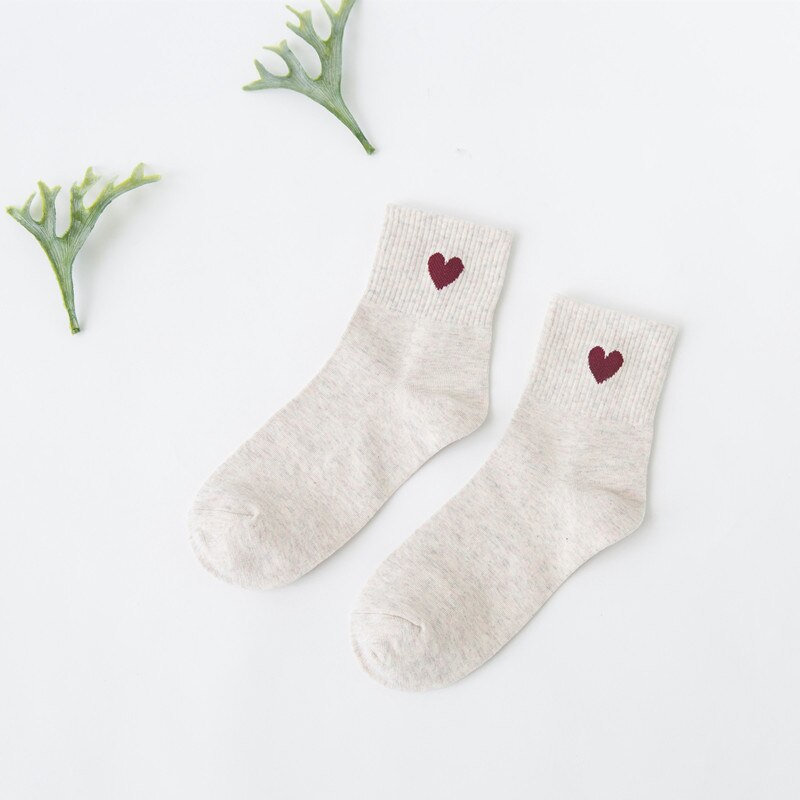 Japanese Women Socks Cotton Novelty Love Heart Pattern Cute Socks Ladies Hiphop Sports Cool Socks Harajuku Accessories: middle Khaki