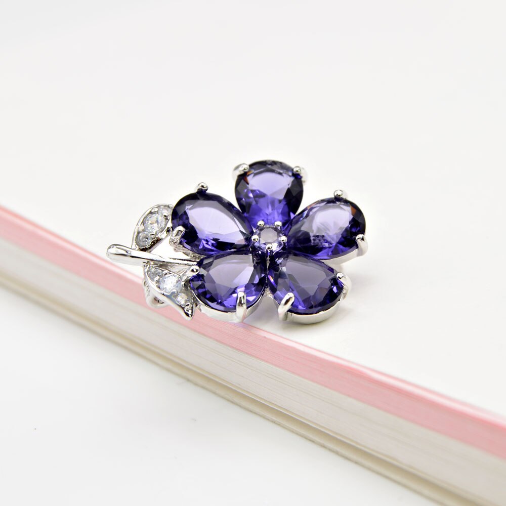 CINDY XIANG, broche unisexe à fleur en zircone cubique, broche pour femmes et hommes, 8 couleurs disponibles, bijoux d'été, accessoires de chemise: purple