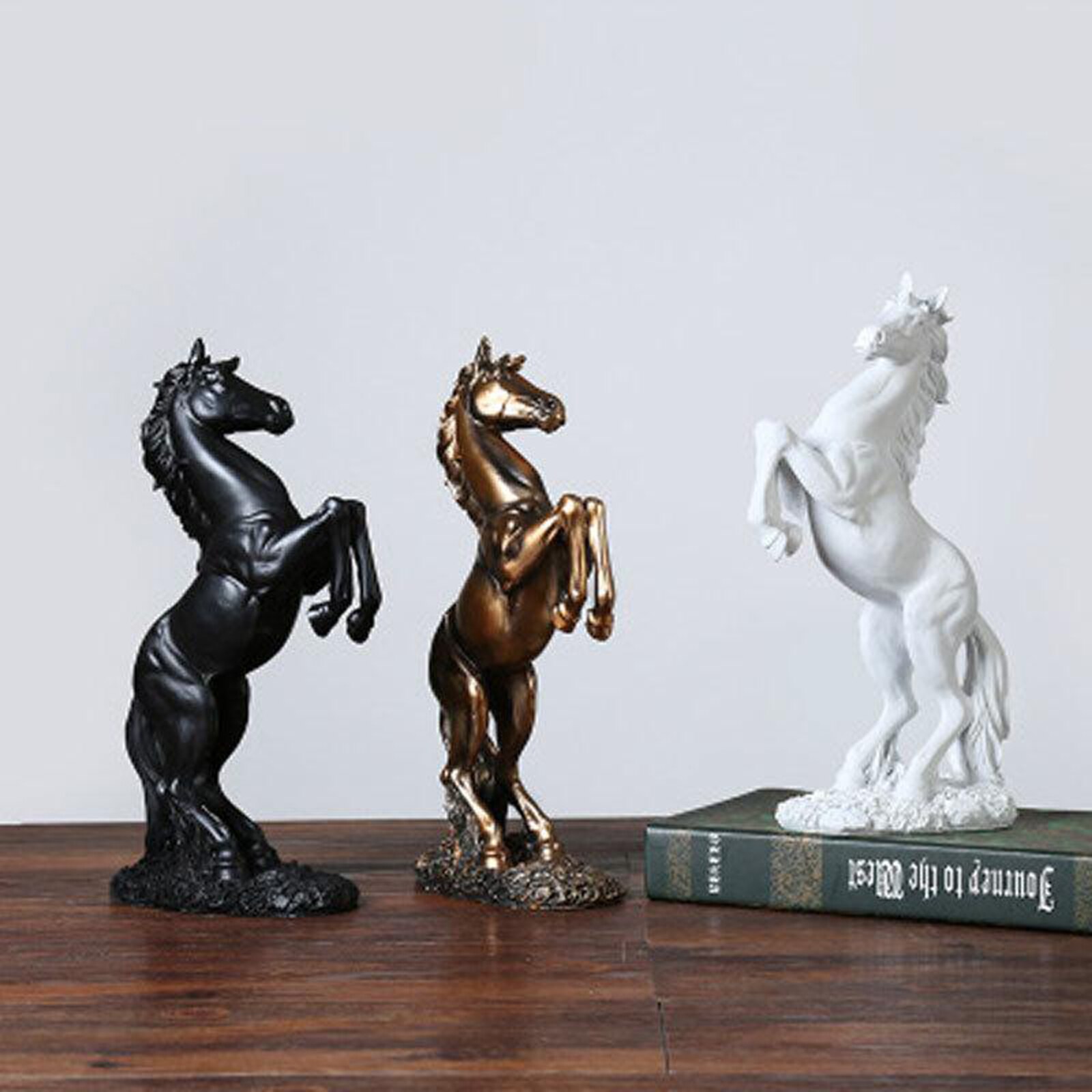Europese Oorlog Paard Standbeeld Hars Dier Sculptuur Woondecoratie Ambachten