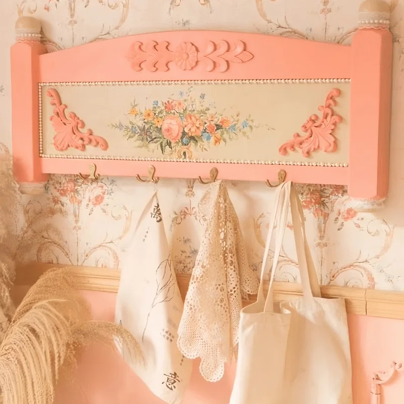 Europese stijl massief houtsnijwerk sticker decoratie achtergrond muur wijnkast opbouw hoofdeinde bloem lintel meubels