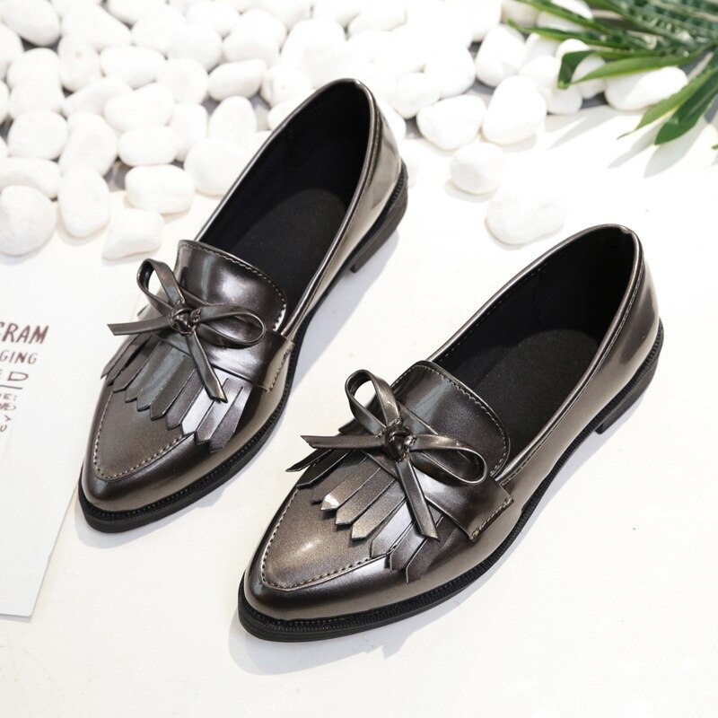 Kvinner flate spiss tå slip on flate sko kvinne loafers bowtie ballett leiligheter oxford sko damer zapatos mujer: Sølv / 5