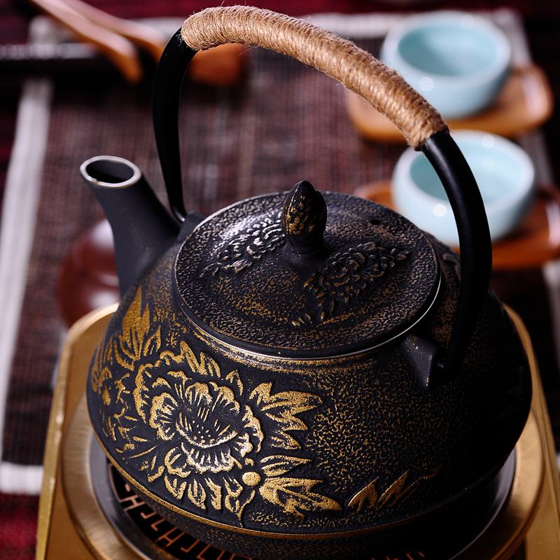 Uncoated teapot iron teapot iron pot, peony big iron pot 900 ml