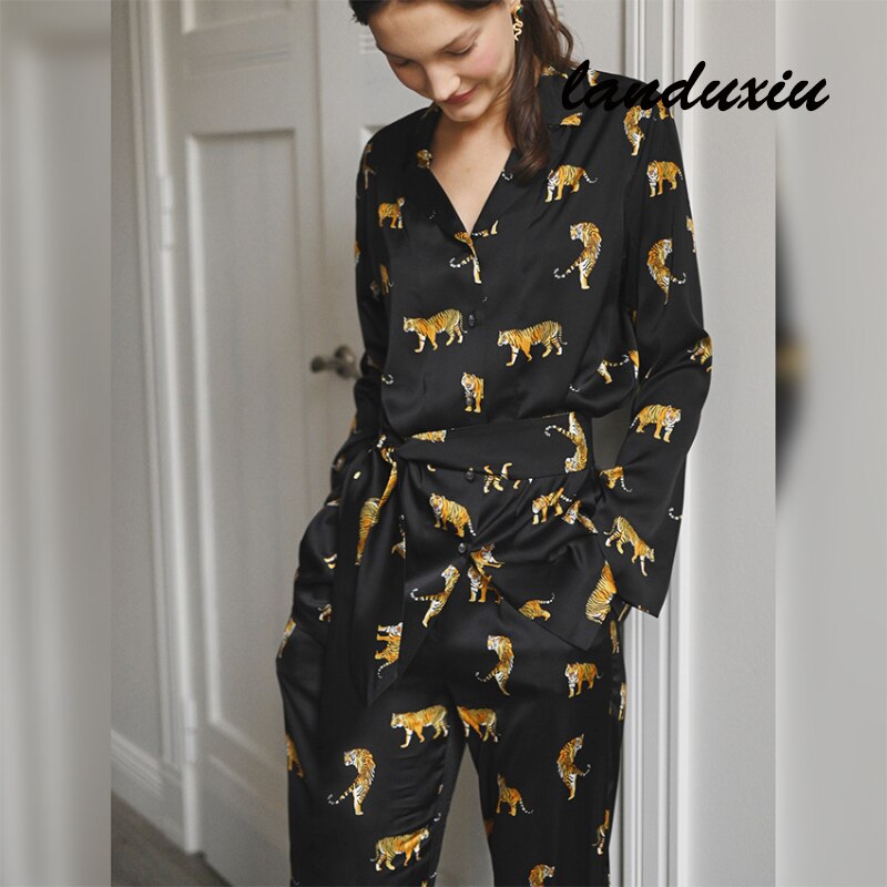 Hiloc – ensemble pantalon et pyjama pour femmes, vêtements de nuit en Satin, motif tigre, imprimé Animal, 2 pièces, pour la maison, 2022