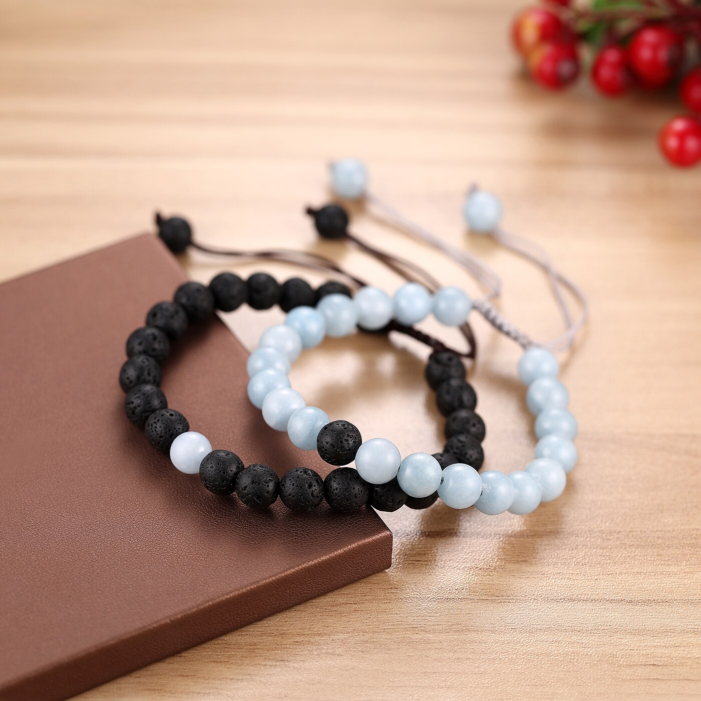 BONISKISS Paare Abstand Armbinde Hand-gewebte Perlen Paar Armbinde für Männer Frauen Einstellbare Charme Strang Schmuck