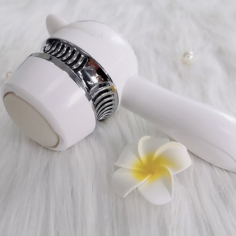 Electric Feet Callus Removers Rechargeable 3 Grinding Heads Dead Skin Remover USB Charging Feet Care