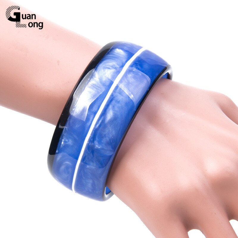 GuanLong Trendy Charm Resin Acrylic Cuff Bracelet Big Wide Circle Colorful Jewelry Bracelets & Bangles Women