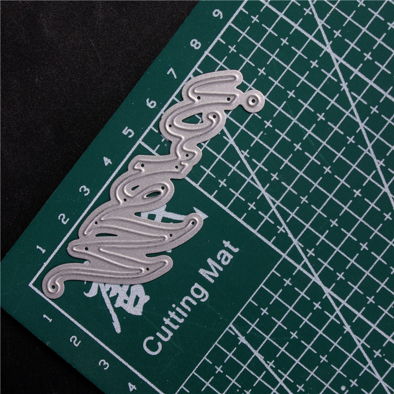 DELORIGIN Matrices de Découpe en Forme de Flocons de Neige pour Cartes en Acier au Carbone pour L'Hiver Pochoirs Fabrication de Cartes Scrapbooking Modèles pour Bricolage Albums Fabrication