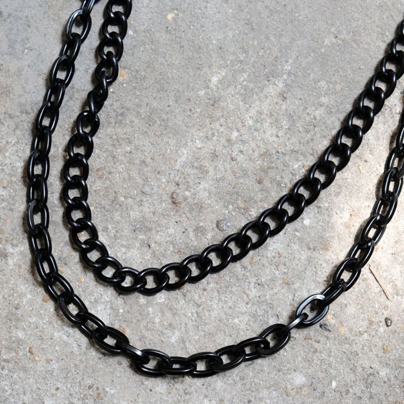 PANTS WITH CHAIN DETAIL