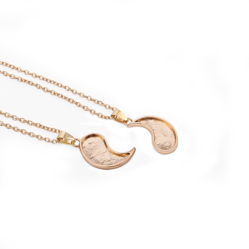 Matching 2 Pieces Stainless Steel Yin Yang Pendant Puzzle Piece Necklace Birthday Jewlery for Couple or Best Friends