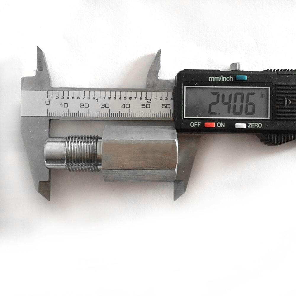 Bilkatalysator rengöring  o2 sensor eliminatorer adapter spacer katalysator 6*2.5*2.5cm 304 rostfritt stål check